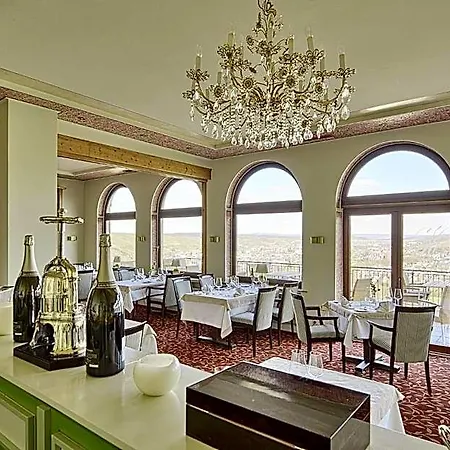 Hohenzollern Hotel 3*